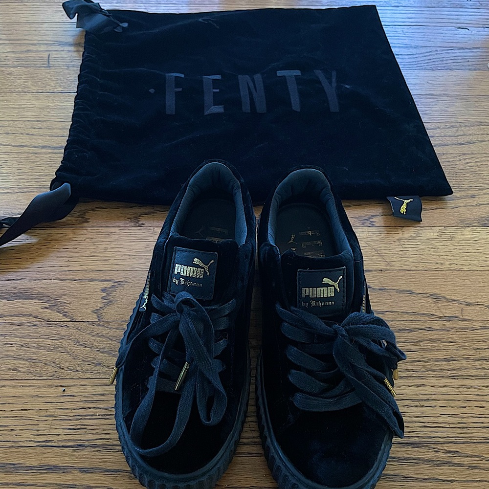 Black Velvet Creepers